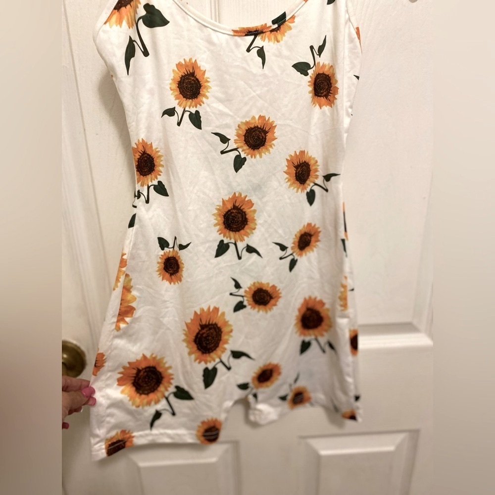 Vibrant Sunflower Print Romper size XS